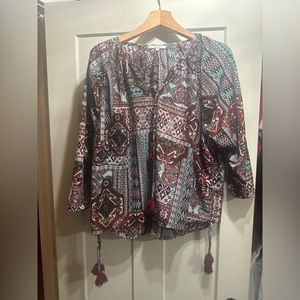 Miss me, small BoHo blouse3/4 sleeve blue burgundy very soft, tassel detail